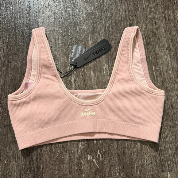 SKIMS Other - SKIMS x Nike Ribbed Seamless Micro Scoop Bra Himalayan Ecru Size S Collaboration